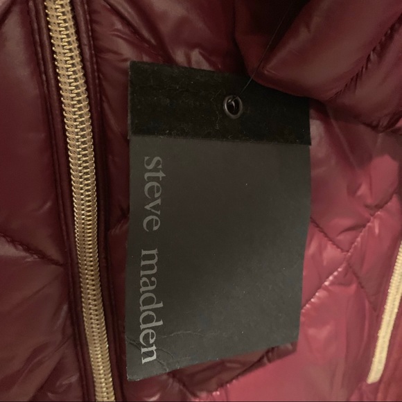 Steve Madden Coat NWT Sz Small Wine Merlot Zipper - Picture 5 of 7